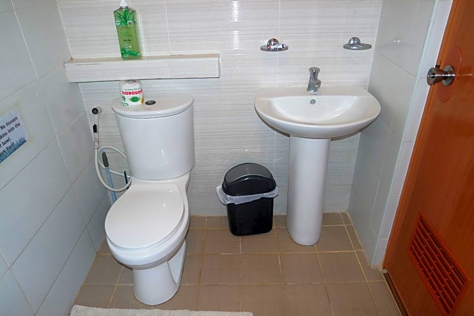YOO C Apartment Dumaguete - 2Bed & Studio