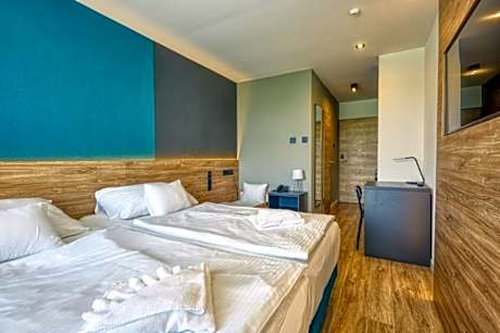 Triple Room with View