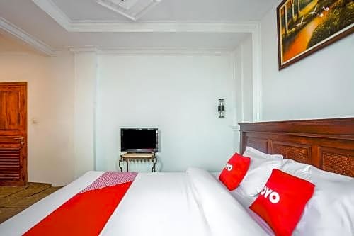 OYO 3004 Penginapan Bromo Adi