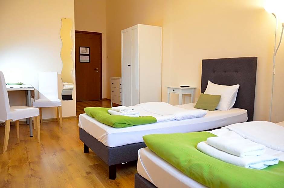 WenderEDU Business Center