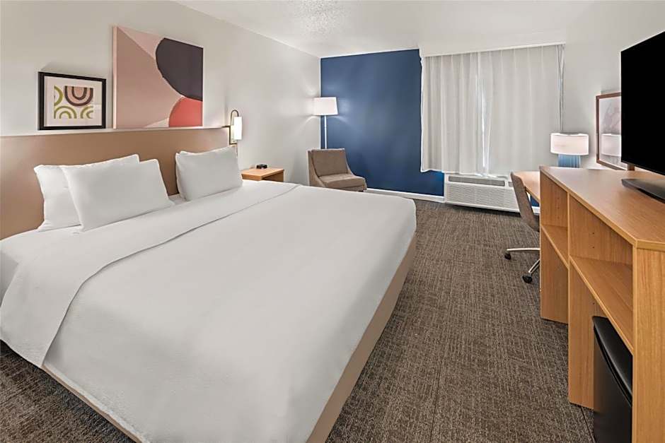 Spark by Hilton Waldorf