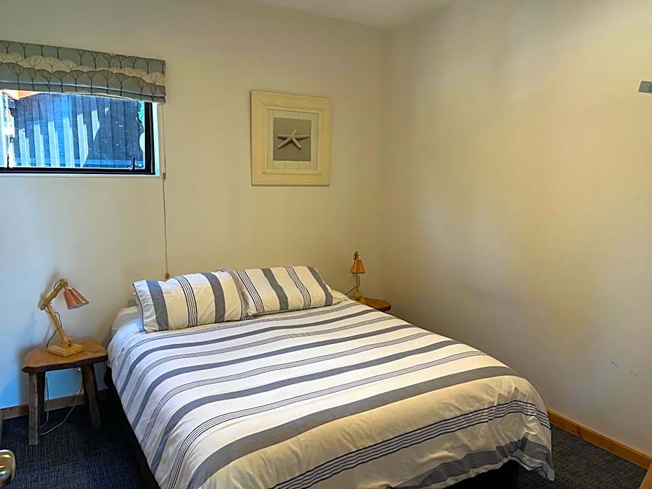 Summerspring Beachfront Accommodation