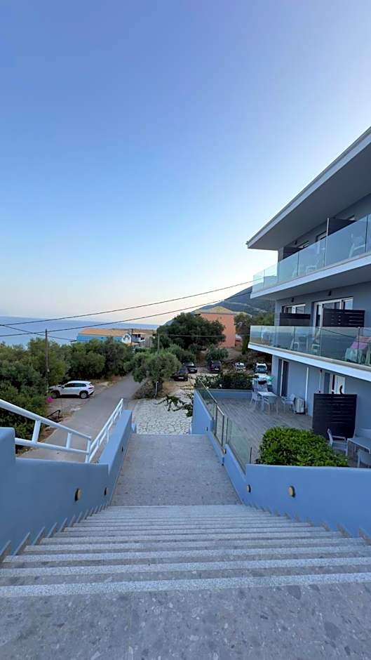 Ponti Beach Hotel