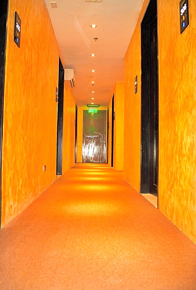 Sempre Premier Inn Mactan Airport Hotel