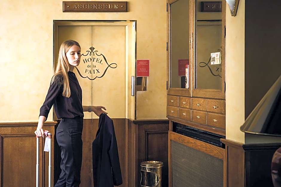 Hotel De La Paix