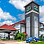 La Quinta Inn & Suites by Wyndham Tulsa Airport