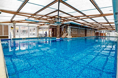 Balneo & SPA Hotel Aura