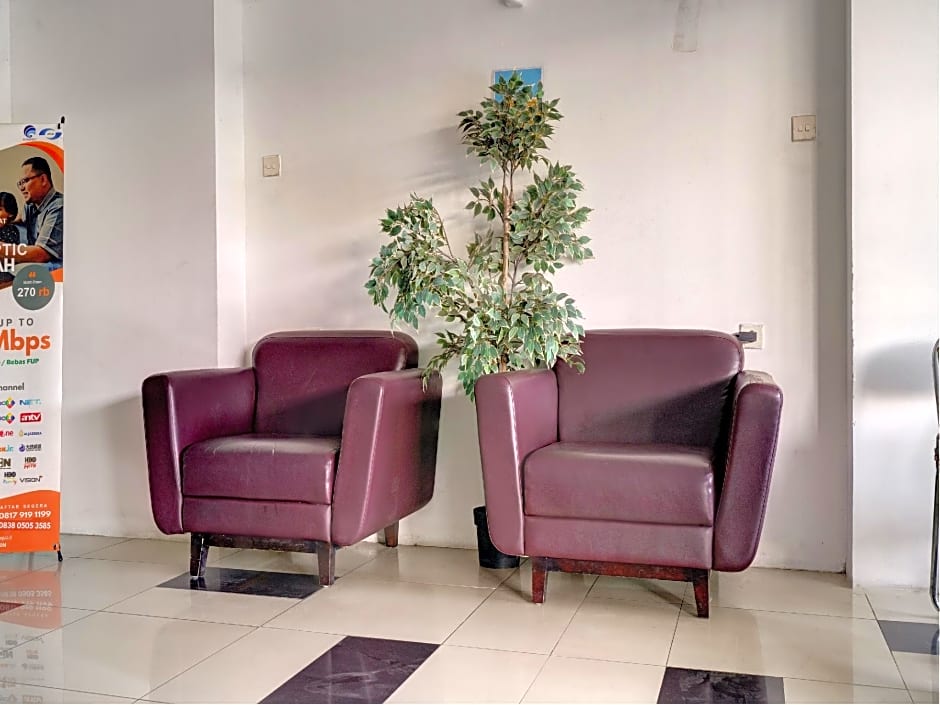 OYO Life 92889 Apartement Grand Sentraland Karawang By A.t Room