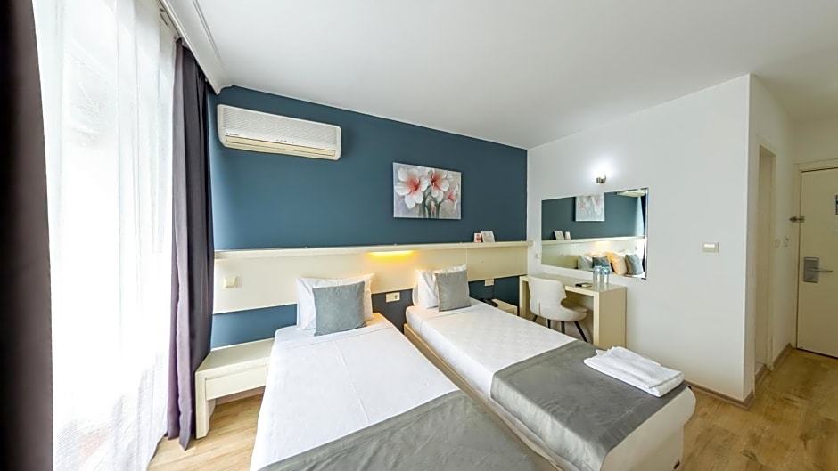 Z OTEL