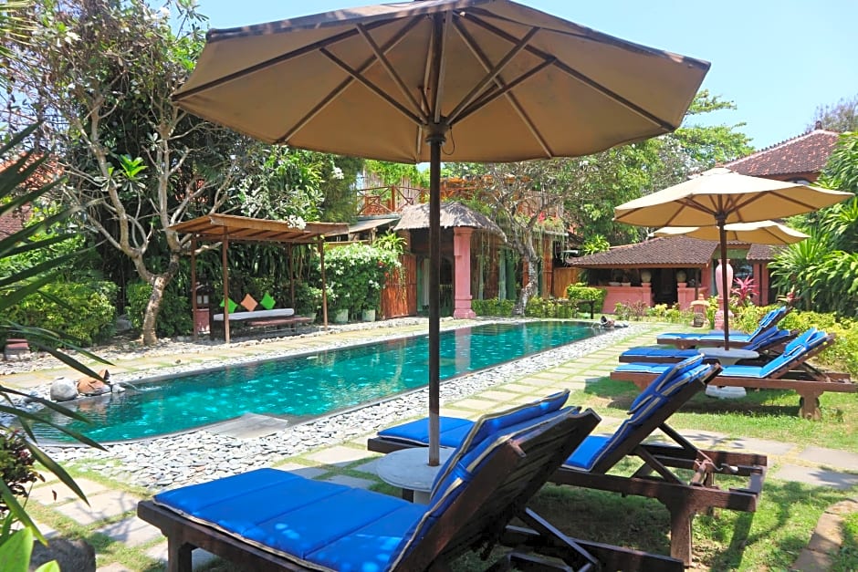 La Taverna Suites