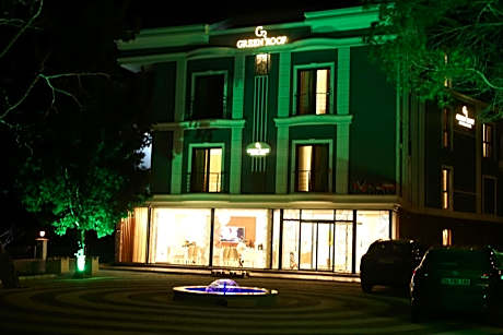 Deluxe Suite with Spa Bath