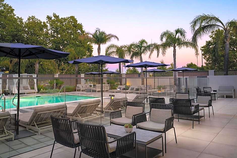 AC Hotel by Marriott Pleasanton
