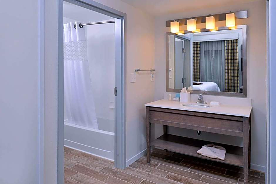 Hampton Inn By Hilton & Suites Shelby