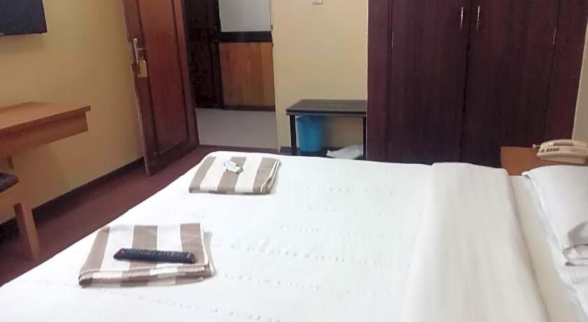 Hotel Preethi Palace