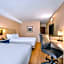 Comfort Inn Ancienne-Lorette - Quebec Airport
