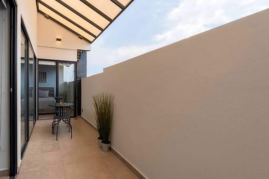 p602 Amazing Rooftop views 3bdrom 2bath fits 10