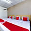 OYO 89461 CP Hotel