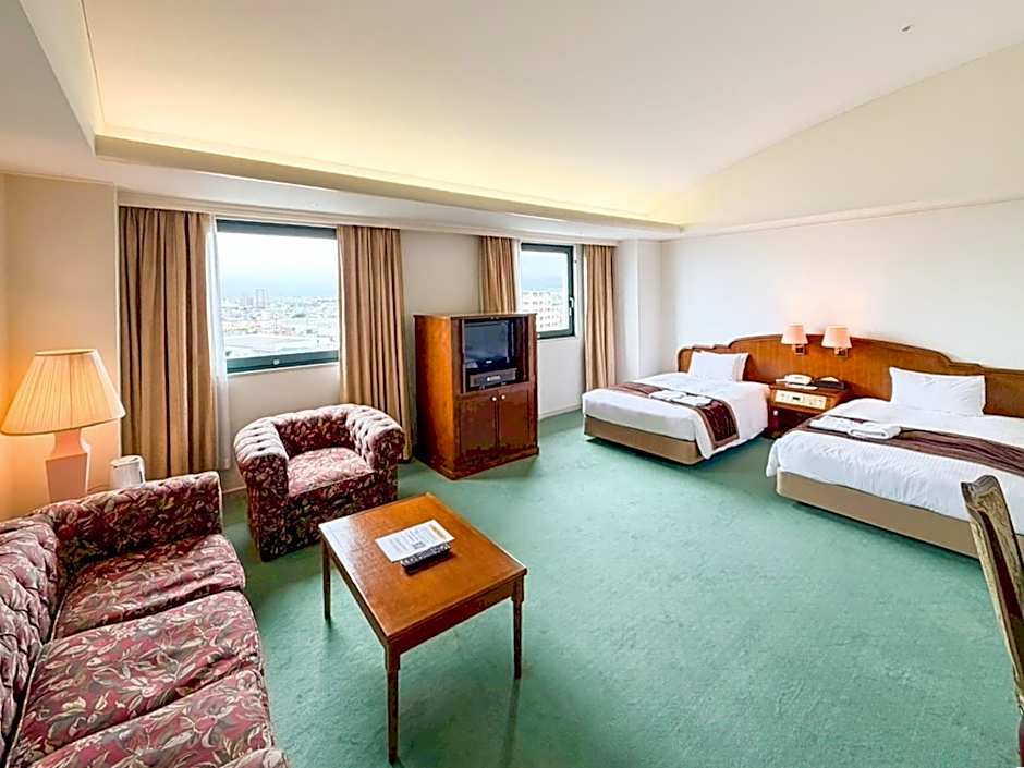 Photo 1 of 2 of Suite