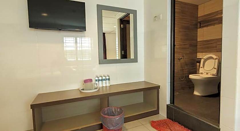 Comfort Two Hotel