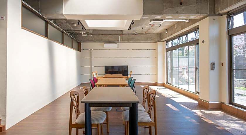 Chateraise Lodge Kasugai