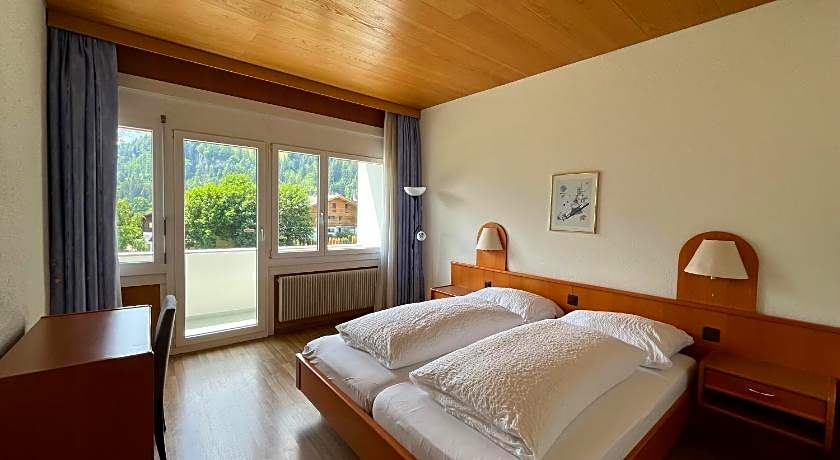 Parkhotel Bellevue