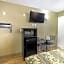 OYO Hotel Lake Charles Hwy 10
