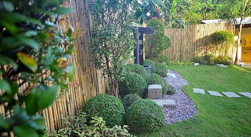 Metro Vigan Inn Bed & Breakfast Hotel