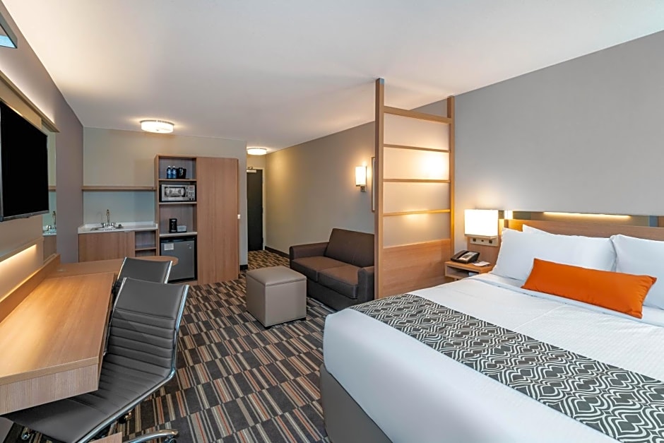 Microtel Inn & Suites by Wyndham Carlisle