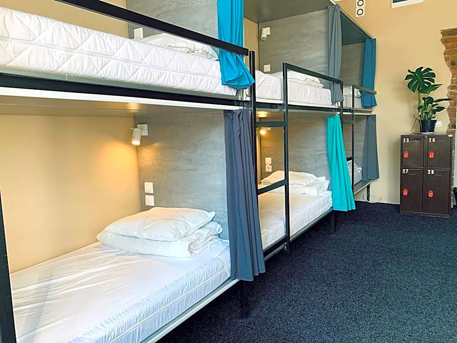 Chilli Hostel