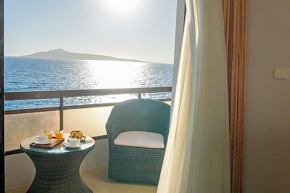 Limira Mare Hotel