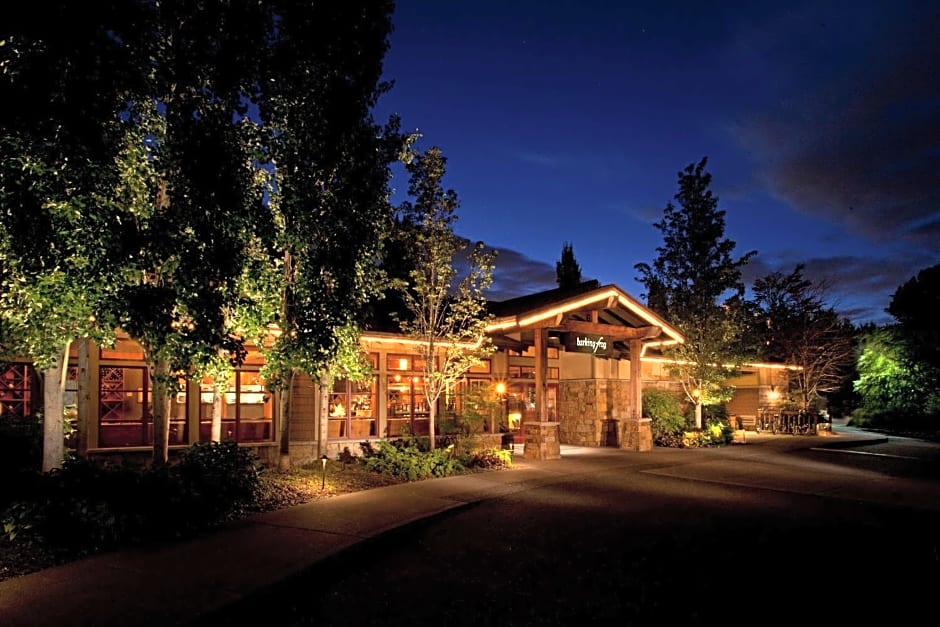 Willows Lodge