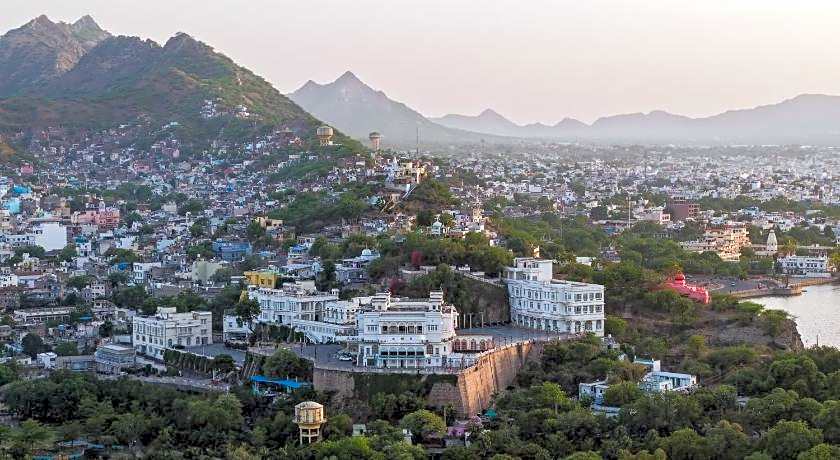 Hotel Merwara Estate