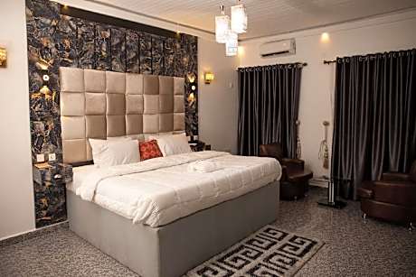 Eliana Elios Luxury Homes