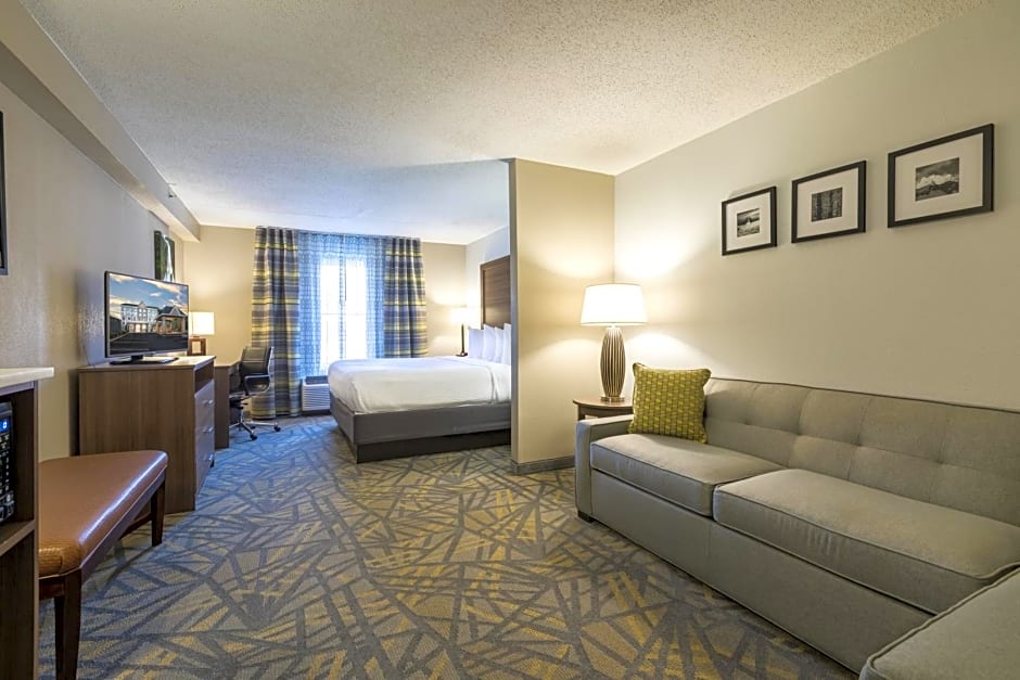 Country Inn & Suites by Radisson, Asheville Downtown Tunnel Road, NC