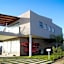 Casa em Milagres/AL | 3 suítes, vista-mar, piscina