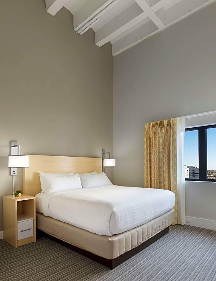 Sonesta ES Suites New Orleans Downtown