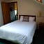 Sara Placid Inn & Suites