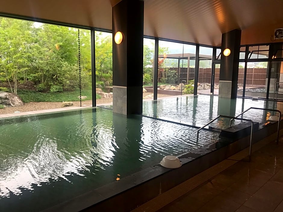 Group : Guesthouse Miyazaki 4 Rooms (Max 15 Pax)