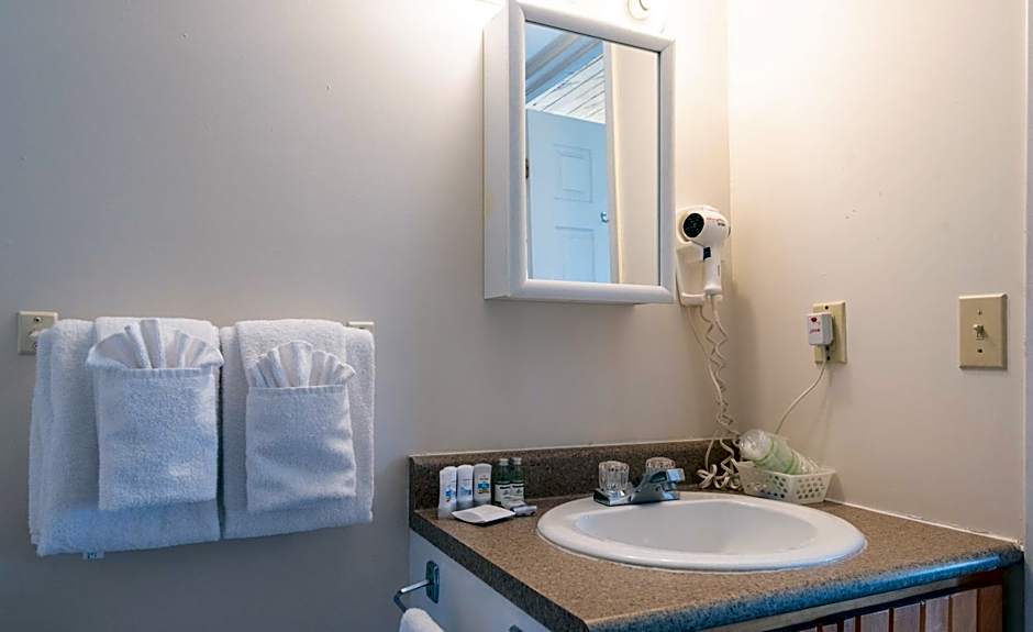 Canadas Best Value Inn And Suites Summerside