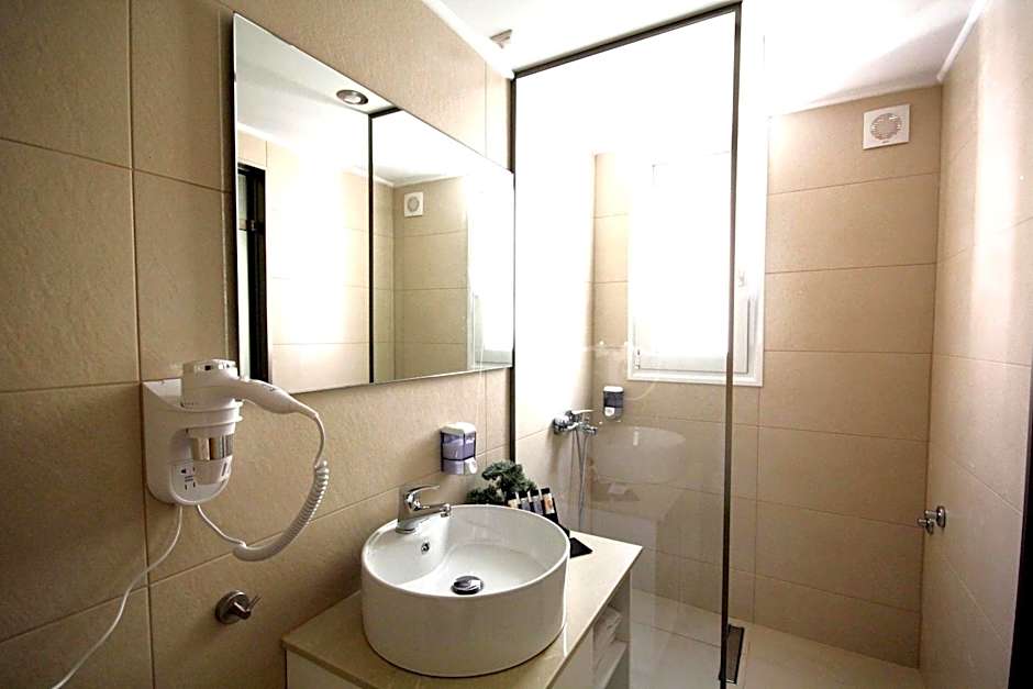 Mirabello Hotel
