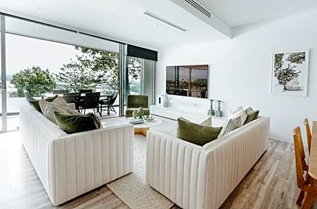 2 Bedroom Premium Ocean View Penthouse