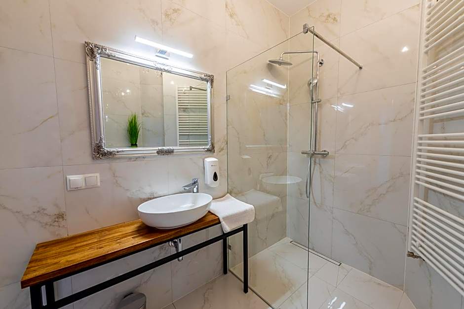 Kamienica Zamenhofa - Apartamenty na wynajem