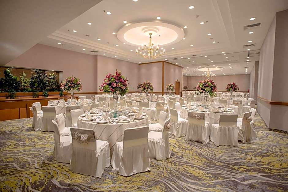 Courtyard by Marriott Mexico City Revolucion