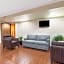 Super 8 by Wyndham Lexington Winchester Rd
