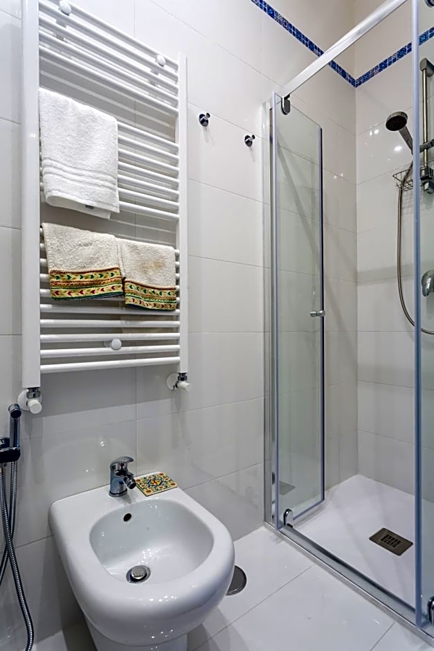 B&B Le Stanze Dei Mille – Naples, CO
