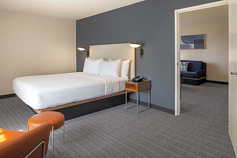 Courtyard by Marriott Los Angeles Baldwin Park
