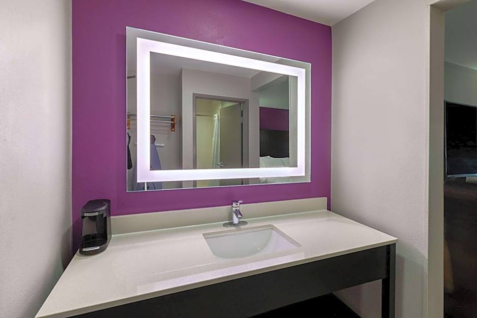 La Quinta Inn & Suites by Wyndham Houston Northwest