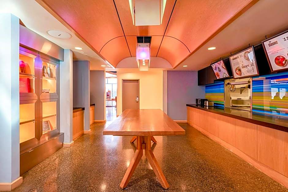 Aloft Cupertino