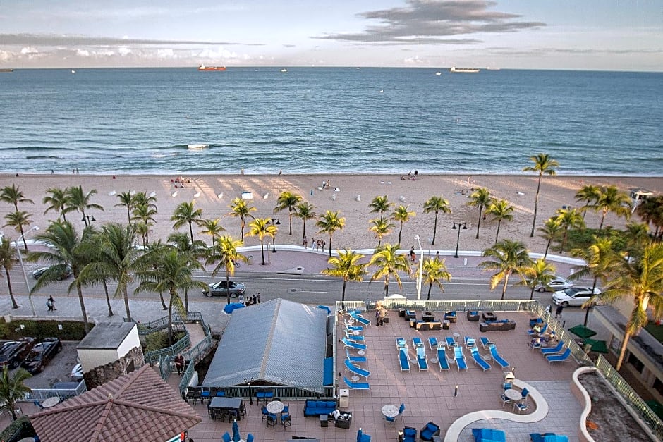 Courtyard by Marriott Fort Lauderdale Beach