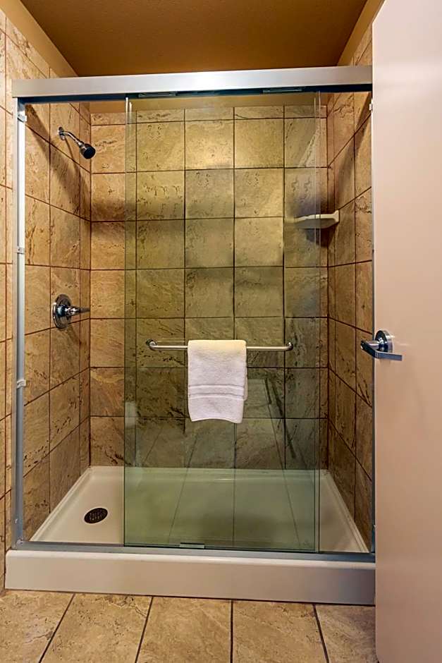 Landmark Suites - Williston
